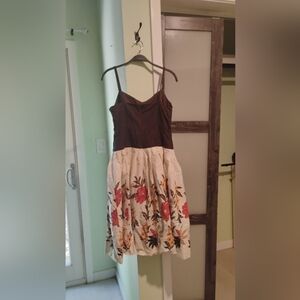 Ann Taylor Floral Midi Dress | Size 4 | Brown & Cream | Elegant & Chic
